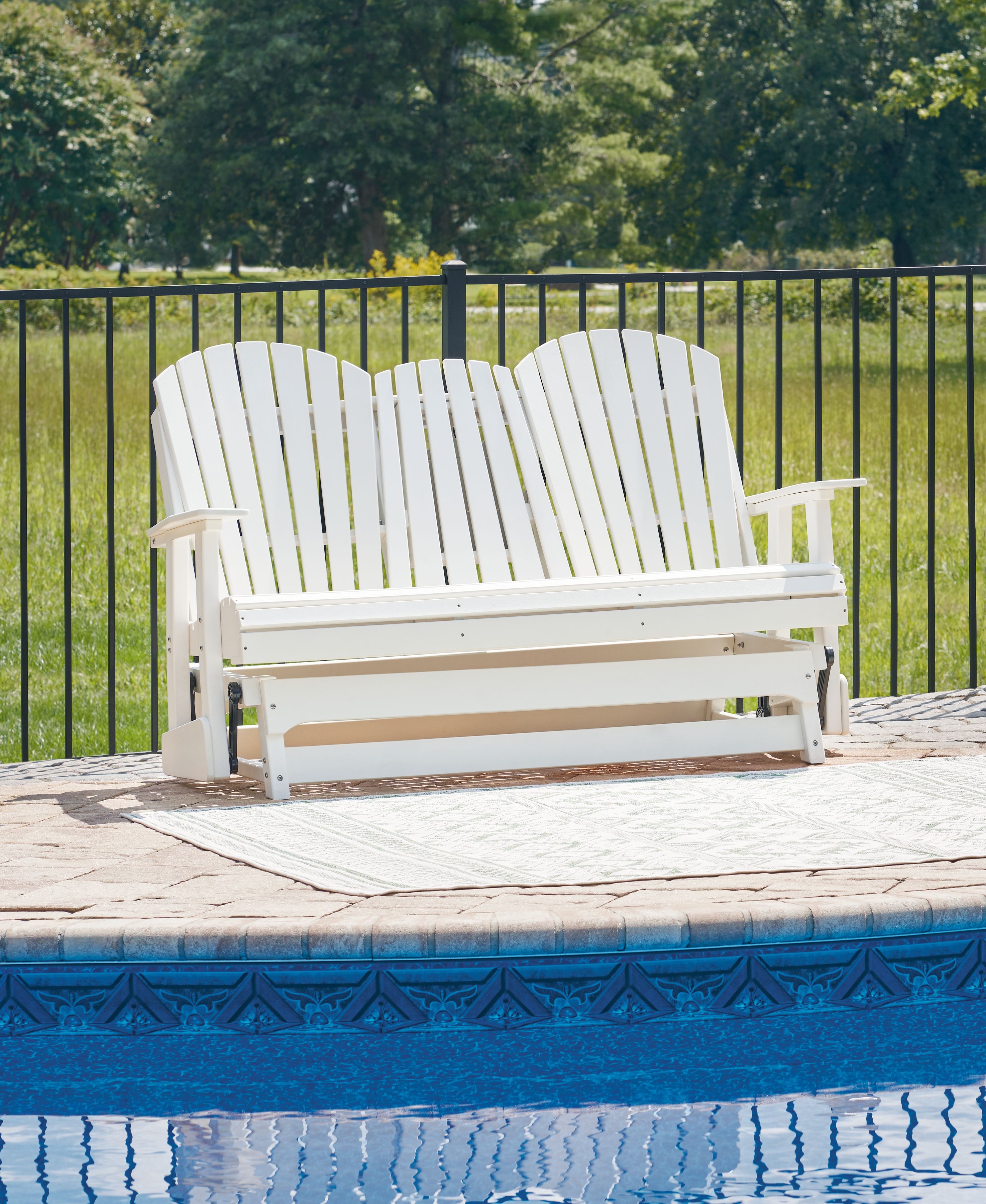 Outdoor > Loveseats