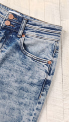 Judy Blue High Waisted Marlow Arc Leg Double Waistband Jeans | Light — Front pocket detail