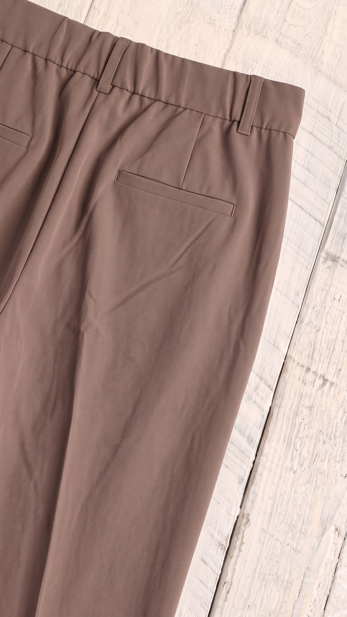 Womens pants TW1587 | Dark Brown — Back pocket detail